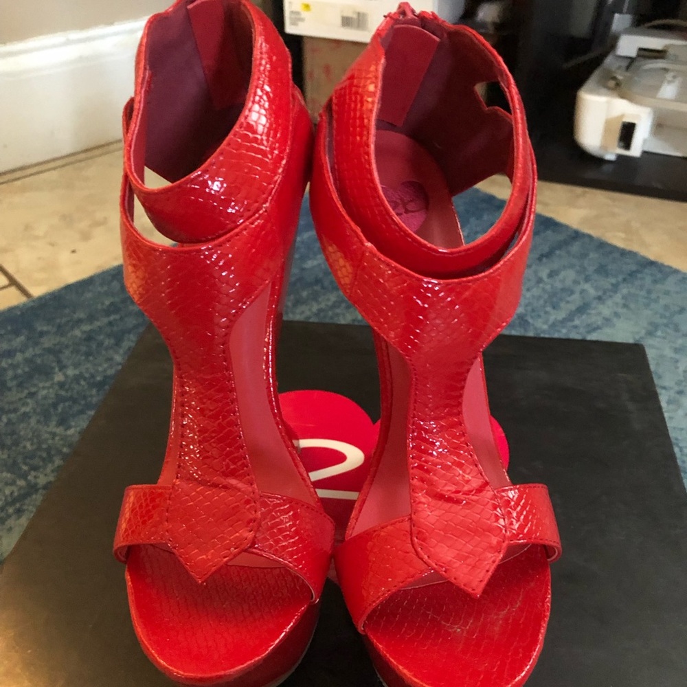 Women heels